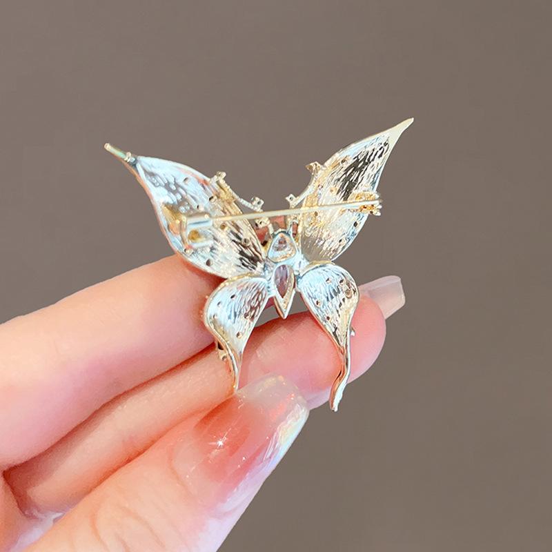 Black Butterfly Brooch Women's High-end High-end Design Pin Anti-light Suit Sweater Versatile Accessories