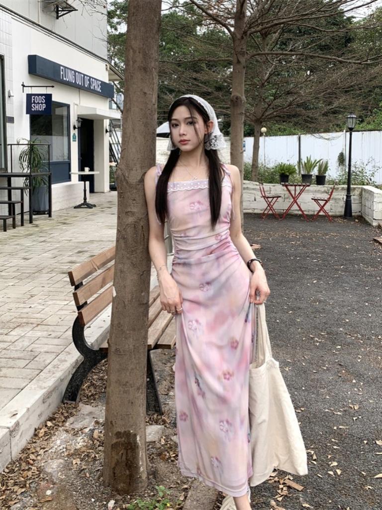 Three standards~ summer new Spice Girl splicing printing lace mesh lace suspender strap dress women's long dress