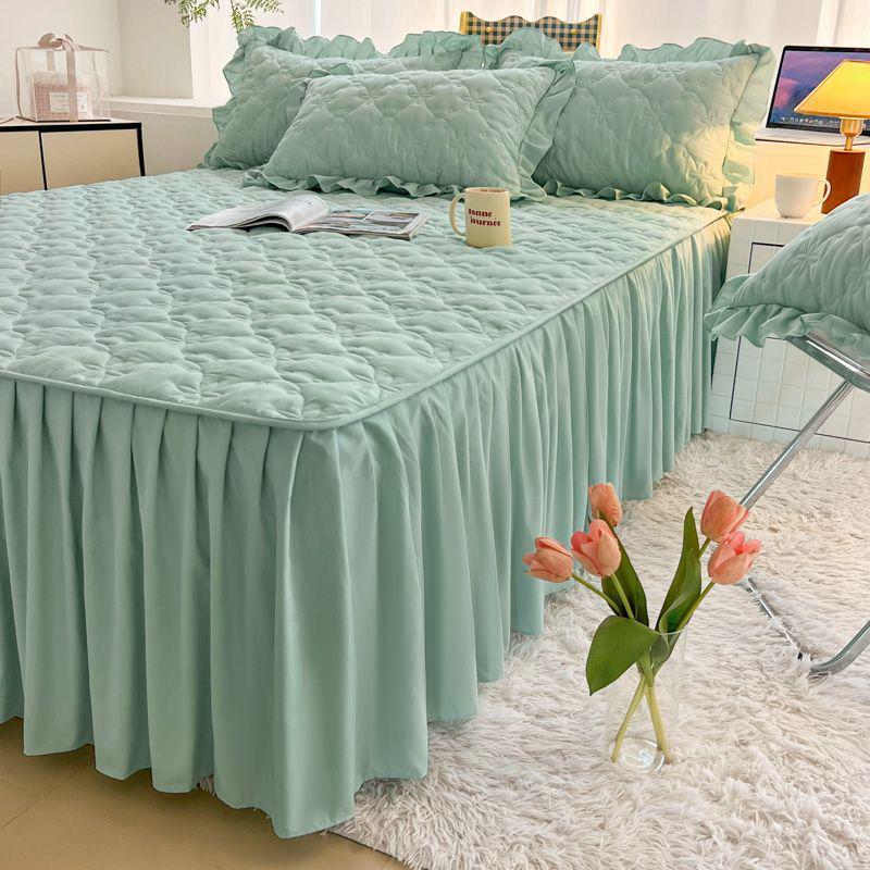 A-class Thick Quilted Bed Skirt - Winter Dustproof Non-Slip Bed Cover with Princess-Style Skirt Edge