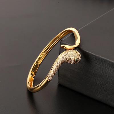 Snake Bracelet for Women Ins Cold Style Fashionable Exaggerated Snake Head Bracelet Full of High-end Light Luxury Bracelet