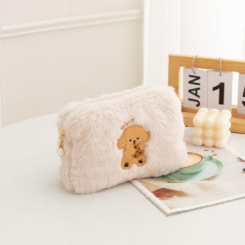 Japan and South Korea Plush Cosmetic Bag Cute Bear Portable Storage Toiletry Bag Girl Large-capacity Embroidered Bag