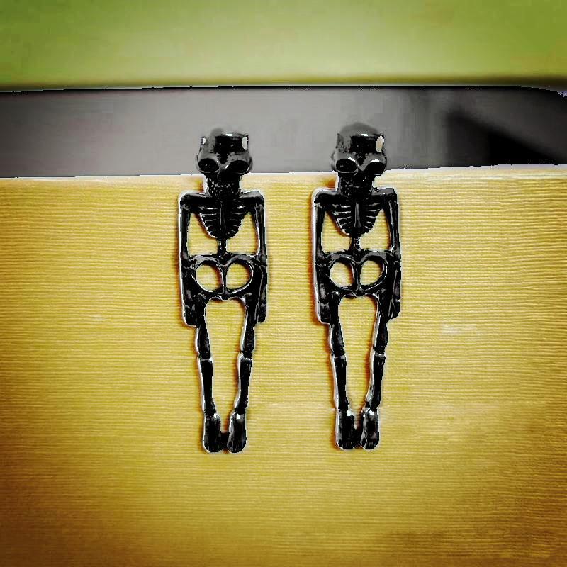 Removable Halloween Skeleton Bride & Groom Earrings