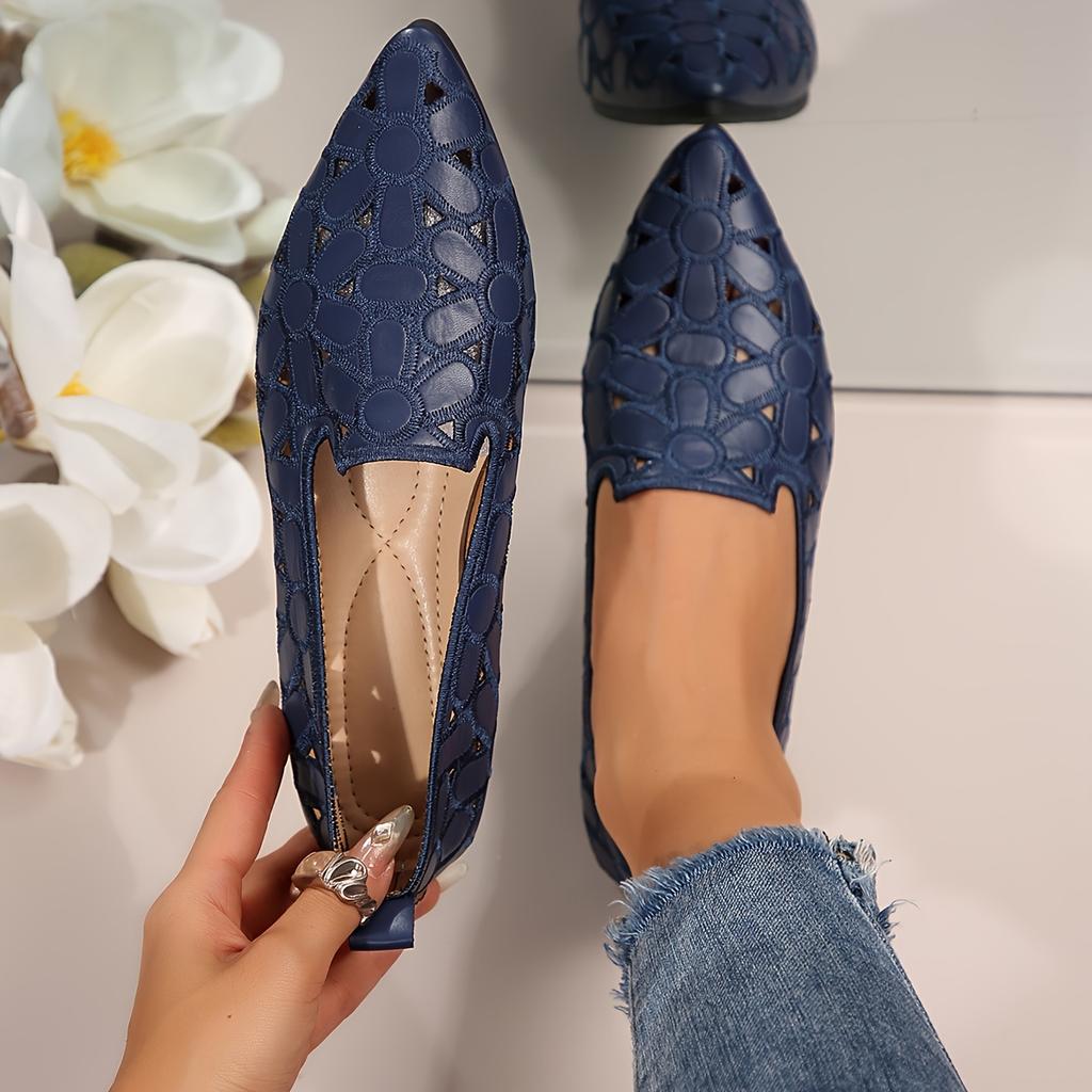 Embroidered Openwork Pointed-Toe Flat-Soled Loafers for Women, Plus Size, Low-Cut Slip-Ons, All-Season Leather Work Shoes