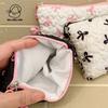 Bolsa pequeña de maquillaje con lazo estampado en rosa y negro para mujer, práctica minicaja para lápiz labial, neceser, bolsa para guardar toallas sanitarias.