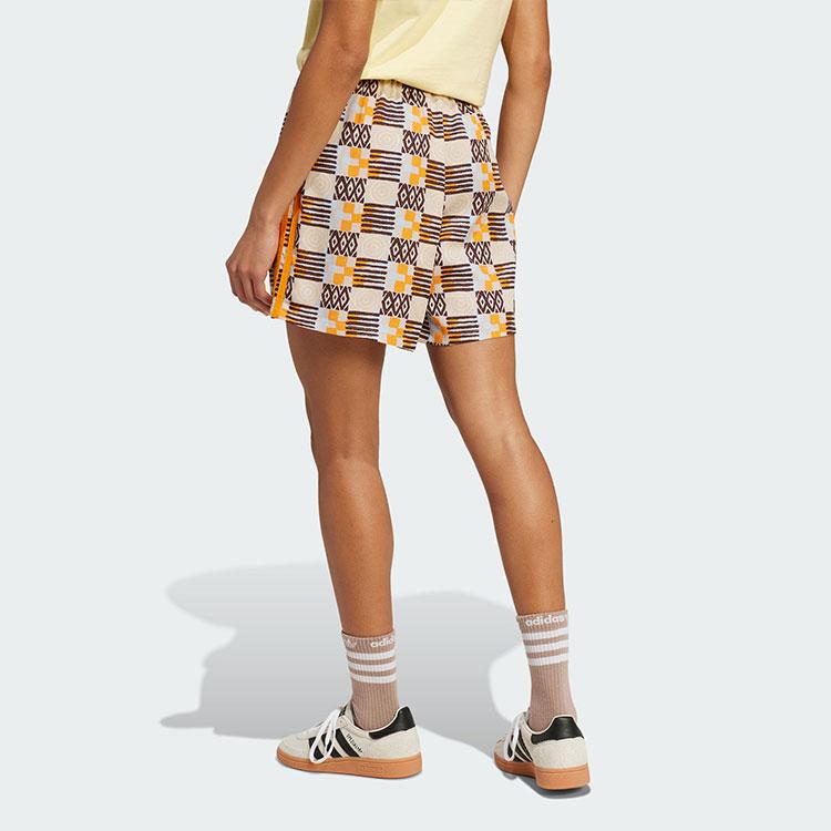 Adidas Originals 80s Elongated Shorts With All-Over Print Women Bottoms Grey Brown JC6172