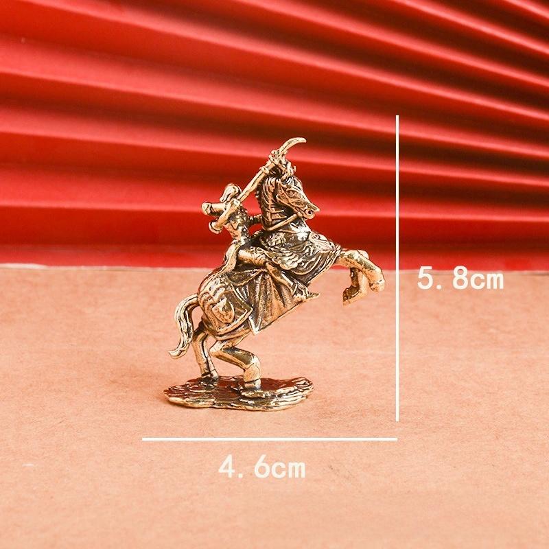 1Pcs Vintage Strong Men Warrior Ornament Copper European Beautiful Knight Model Miniatures Figurine Desktop Decoration
