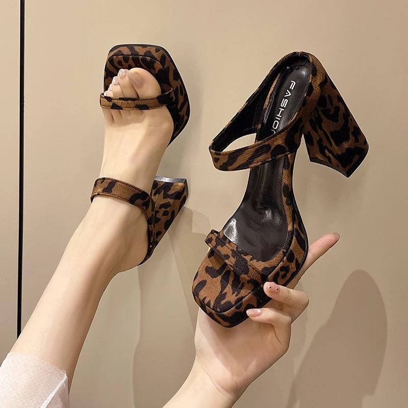 2025 Leopard Platform Toe Block Heel Open-Toe Slides Chunky Summer Outdoor Bestseller Women's High Heel House Shoes