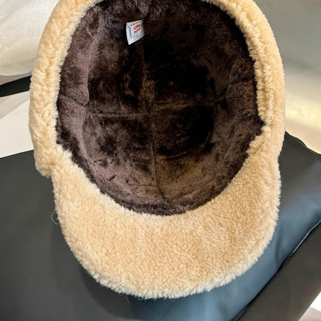 New Winter High Quality Leather Hat Men Fur Lamb Wool Warm Thick Earflaps Bomber Hats Men's Baseball Cap Russian hats