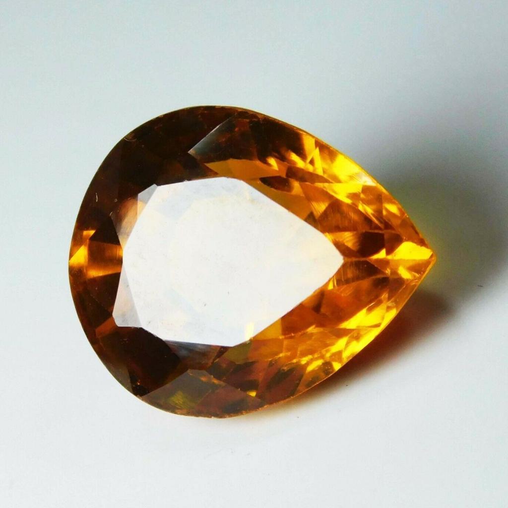 9.20 Ct Very Pretty PEAR Cut Yellow Natural SAPPHIRE Gemstone CERTIFIED