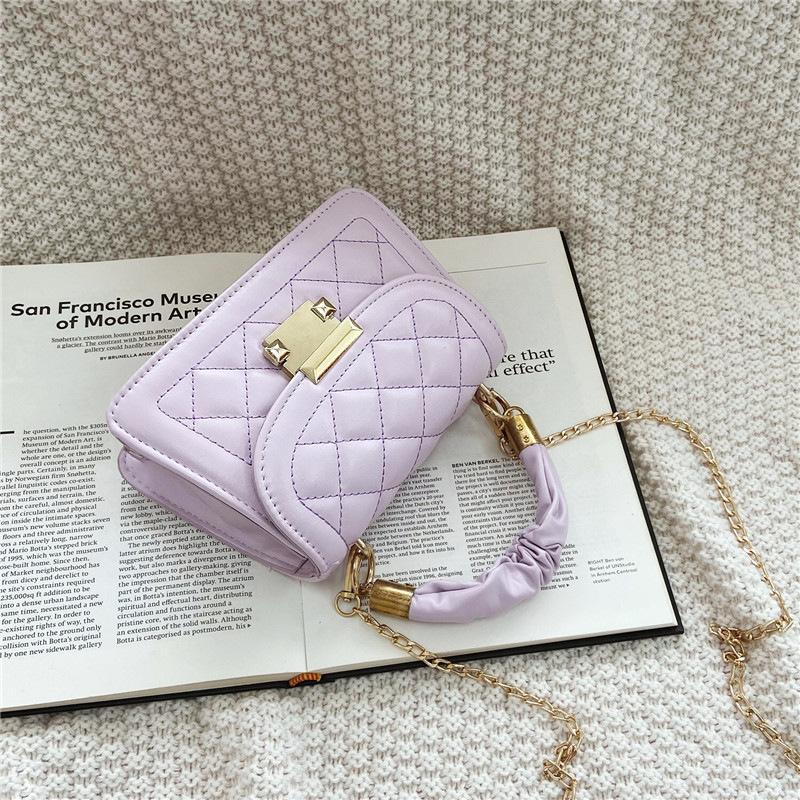 

Женская сумка популярная инс женская сумка 2025 классическая корейская версия моды интернет-знаменитость портативная маленькая квадратная сумка цепочка сумка-мессенджер фиолетовый