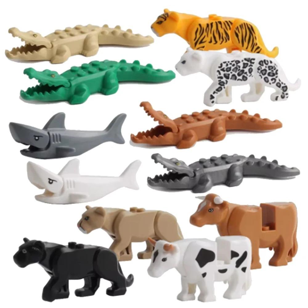 Animal Building Blocks City Small Large Ornaments Panda Dog Sheep Pig Cow Zoo Deer Mount Crocodile Tiger Wolf Eagle Boy Gift Toy