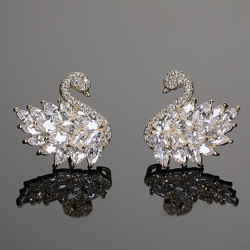 Boucles d'oreilles Cygne Colorées Style Déesse Luxe Léger, Boucles d'oreilles Zirconium Micro-serties, Boucles d'oreilles Longues Mode et Polyvalentes