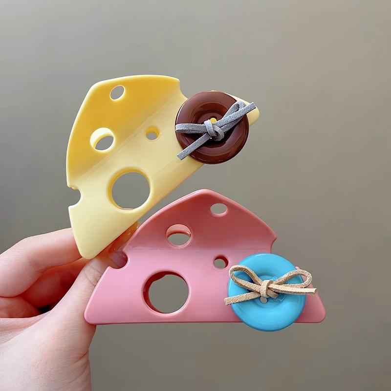 2024 Women's High-End Cute Button Shark Hair Clip