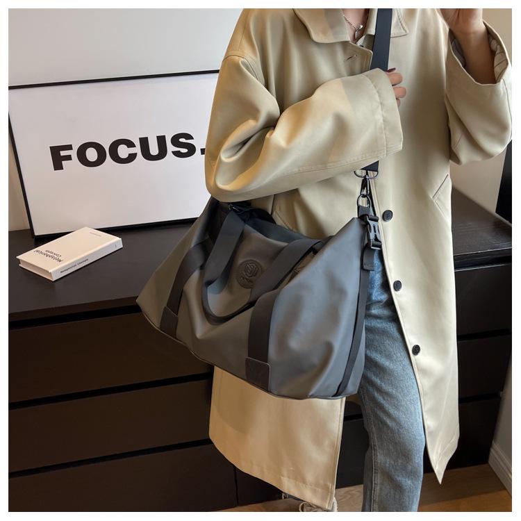 Women's Short Trip Portable Handbag: Large Capacity Korean Style Sports & Fitness Luggage Bag