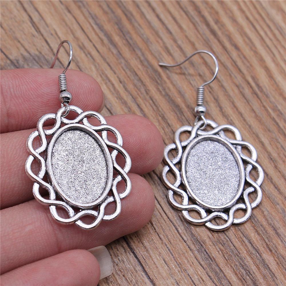 Drop & Dangle Earring Oval Ear Hook Glass Cabochon Base Setting Tray Vintage Jewelry SuppliesEarring Size 18x19mm QE017