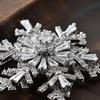Mode-Anhänger Drehbarer Spinner Kristall Strasssteine Schneeflocke Brosche Pins für Damen Hochzeits Schmuck Broschen Zubehör