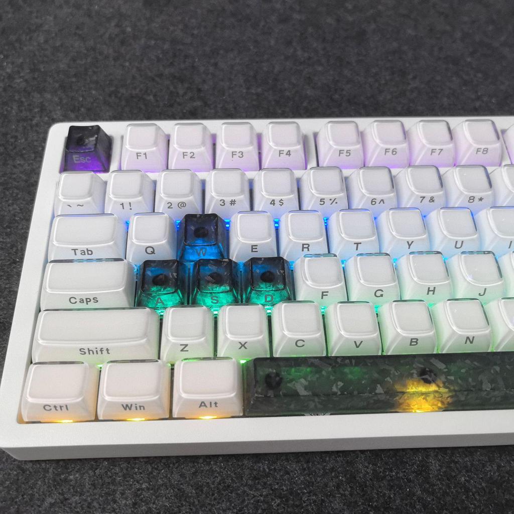 Personalized Carbon Fiber Keycaps for Wooting Mechanical Keyboards