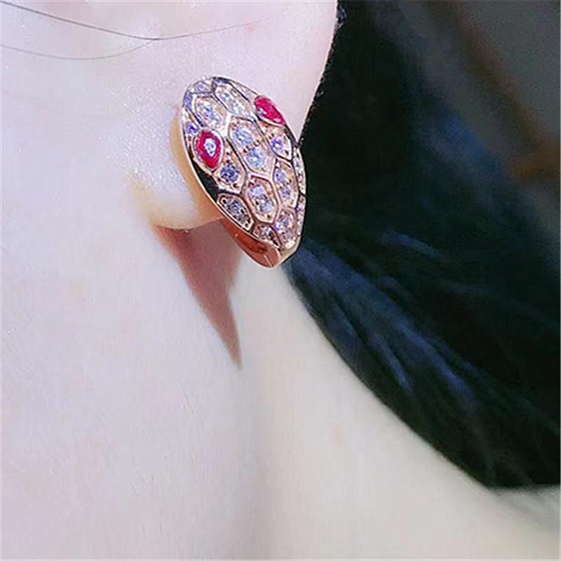 Exquisite Violett-Gold-Plattierte Roségold-Inlaid Zirkon Schlangenohrringe für Damen Luxus Persönlichkeit Koreanische Version Von Farbe Gold Ohrstecker