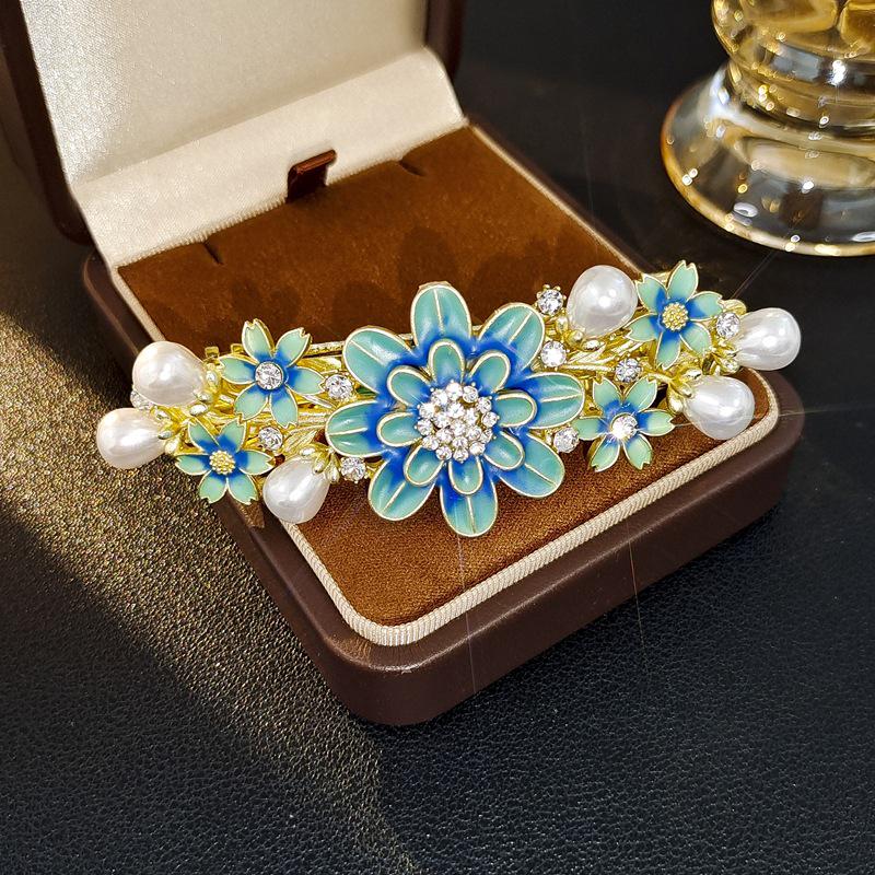 Elegant Retro Butterfly Flower Hairpin with Bow - Hanfu Cheongsam Style