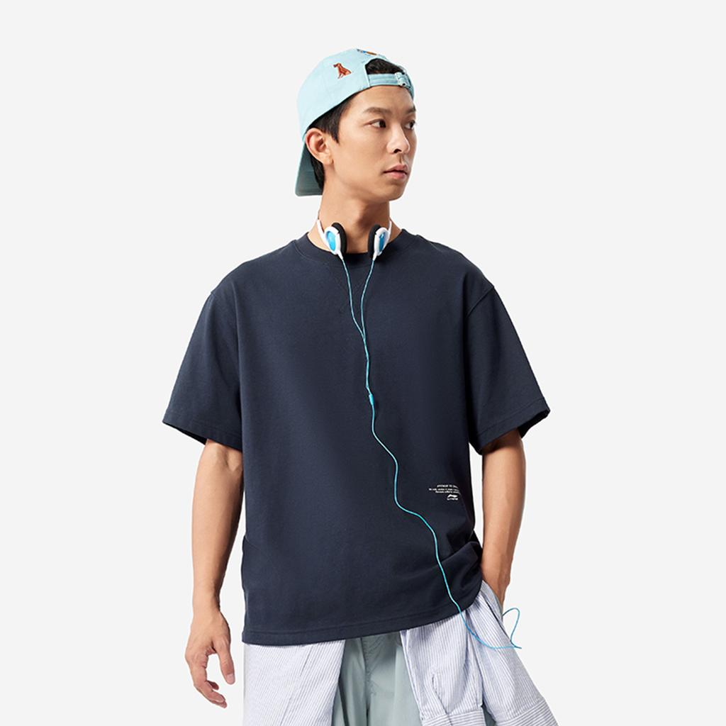 Li-Ning Comfortable Casual Simple Moisture-Wicking Printed Drop-Shoulder Loose Short Sleeve T-Shirt Unisex Tops Deep-Dark-Blue AHSV177-4