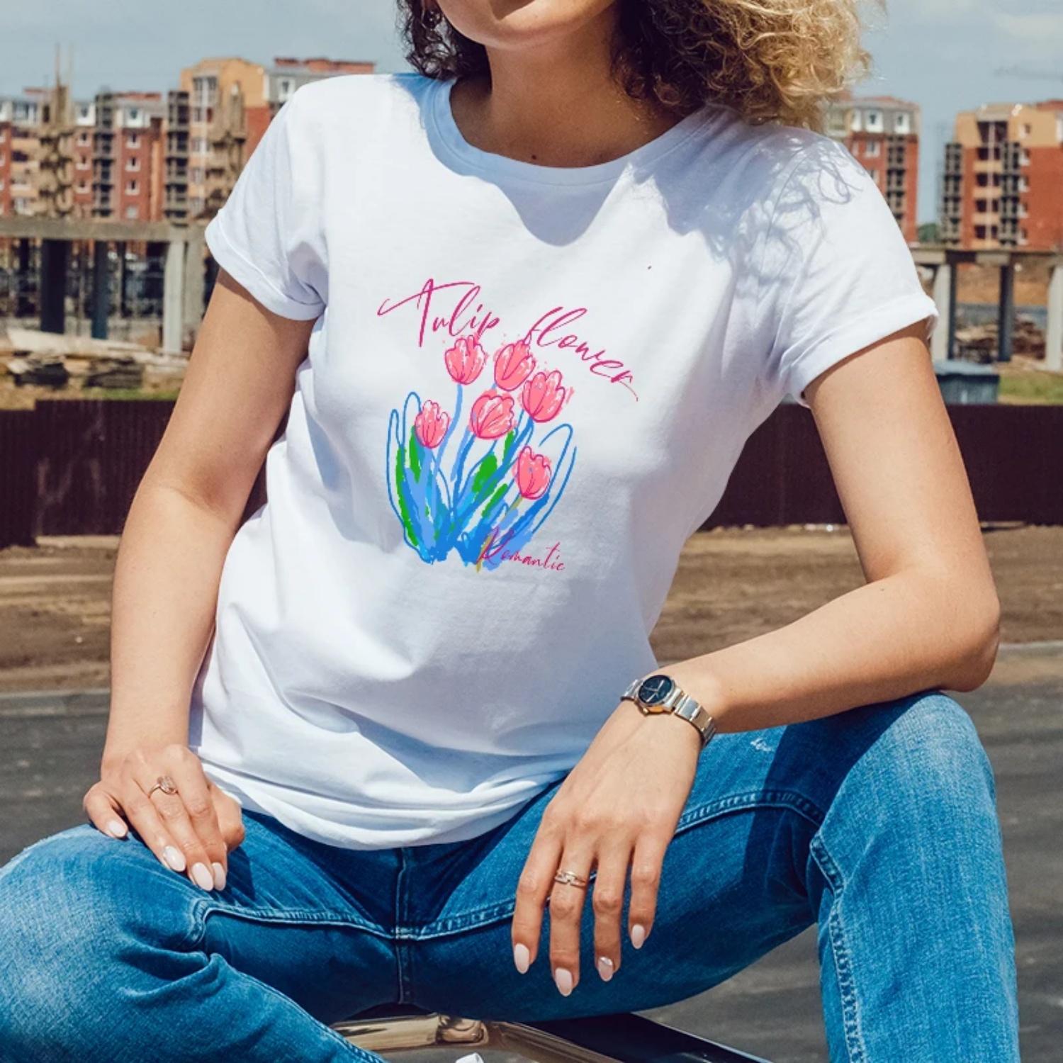 

Summer Womens Short Sleeve CottonTShirt Tulip flower Romantic Print for Outdoor Dates Young Women with a Dreamy Style XXXXXL білий