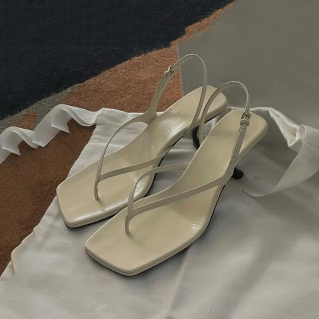 

Летние новые женские сандалии с квадратным носком, шлепанцы, босоножки на каблуке-рюмочке, женские туфли на высоком каблуке для вечеринок, женские сандалии De Las Mujeres 34 белый