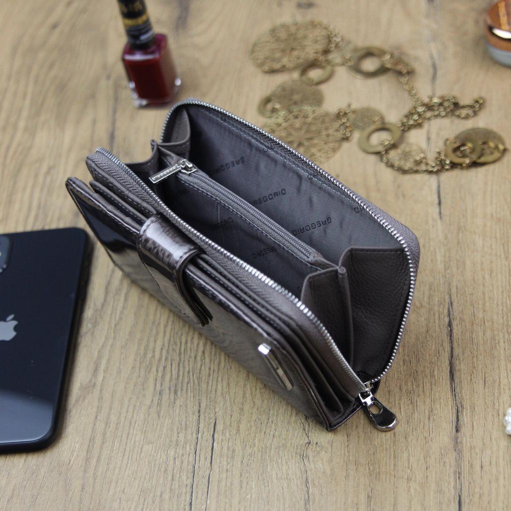 Geräumiges vertikales Lederportemonnaie für Damen Gregorio