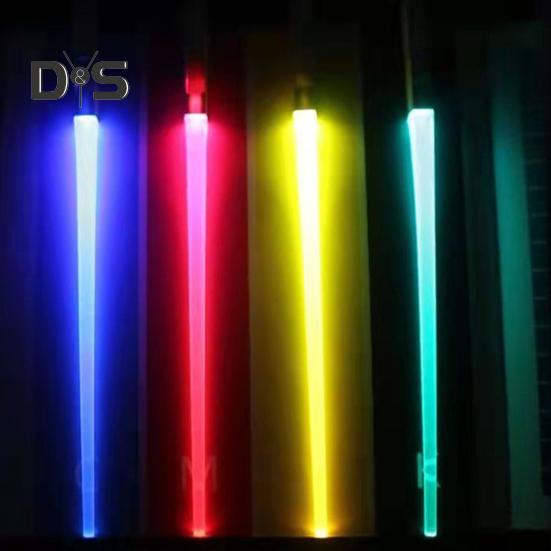 1 par LED lyssabel spisepinner Glødende lysende spisepinner for sushi nudler Glød i mørket spisepinner lyser opp festutstyr