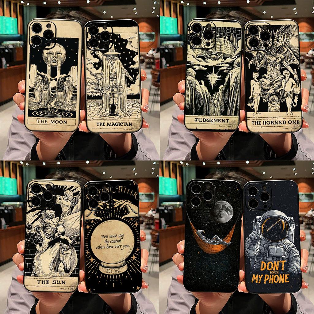 for Motorola Moto Edge 50 30 Fusion 40 NEO Ultra Pro G35 G45 G75 G85 G35 Cover Case Witch Divination Tarot Moon Astronaut Space