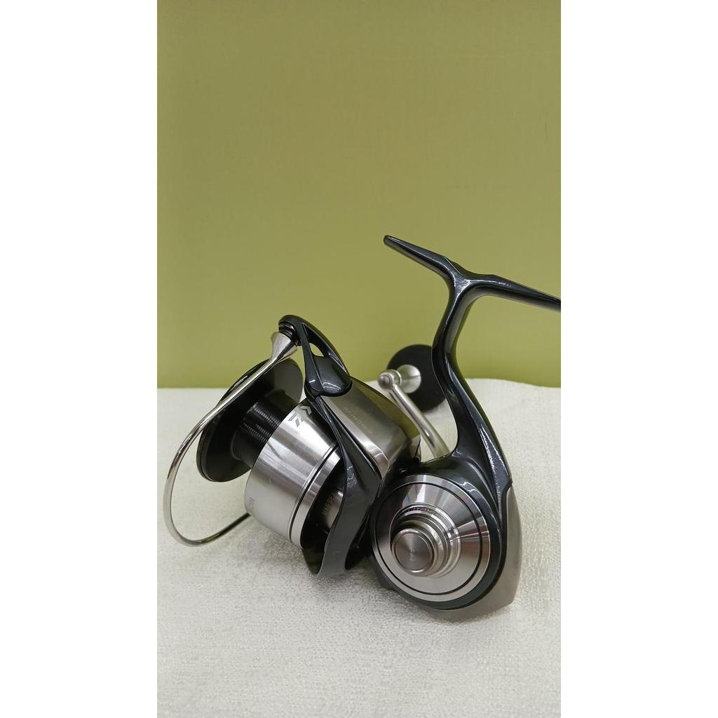 Used DAIWA 24 CELTATE LT5000D-CXH spinning reel