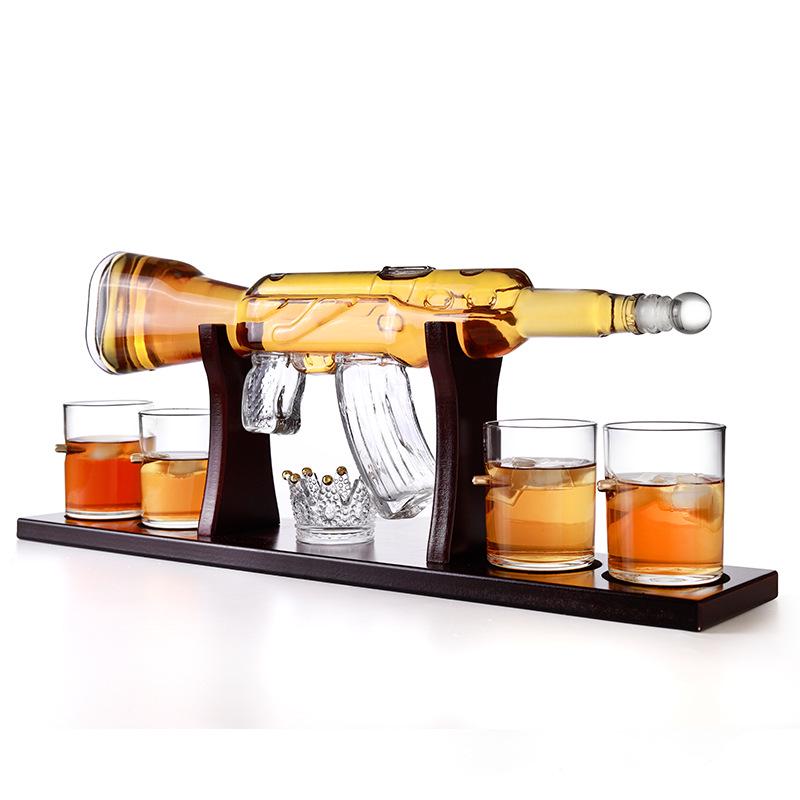 Elegant Gun Whiskey Decanter Glass Set
