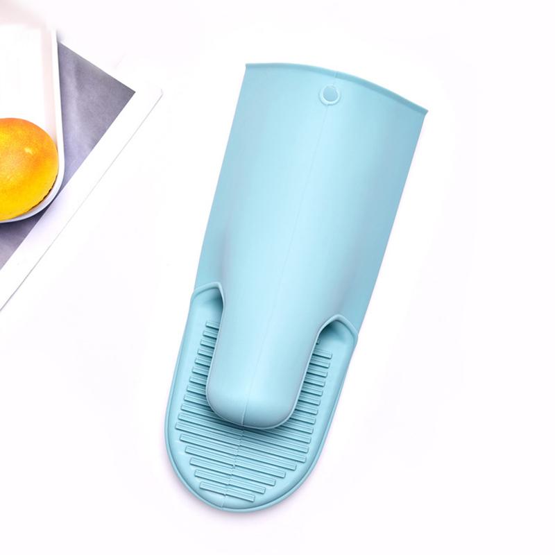 

Insulated Anti-Scalding Oven Silicone Gloves Can Be Used In Microwave Ovens And Baking Ovens зелений