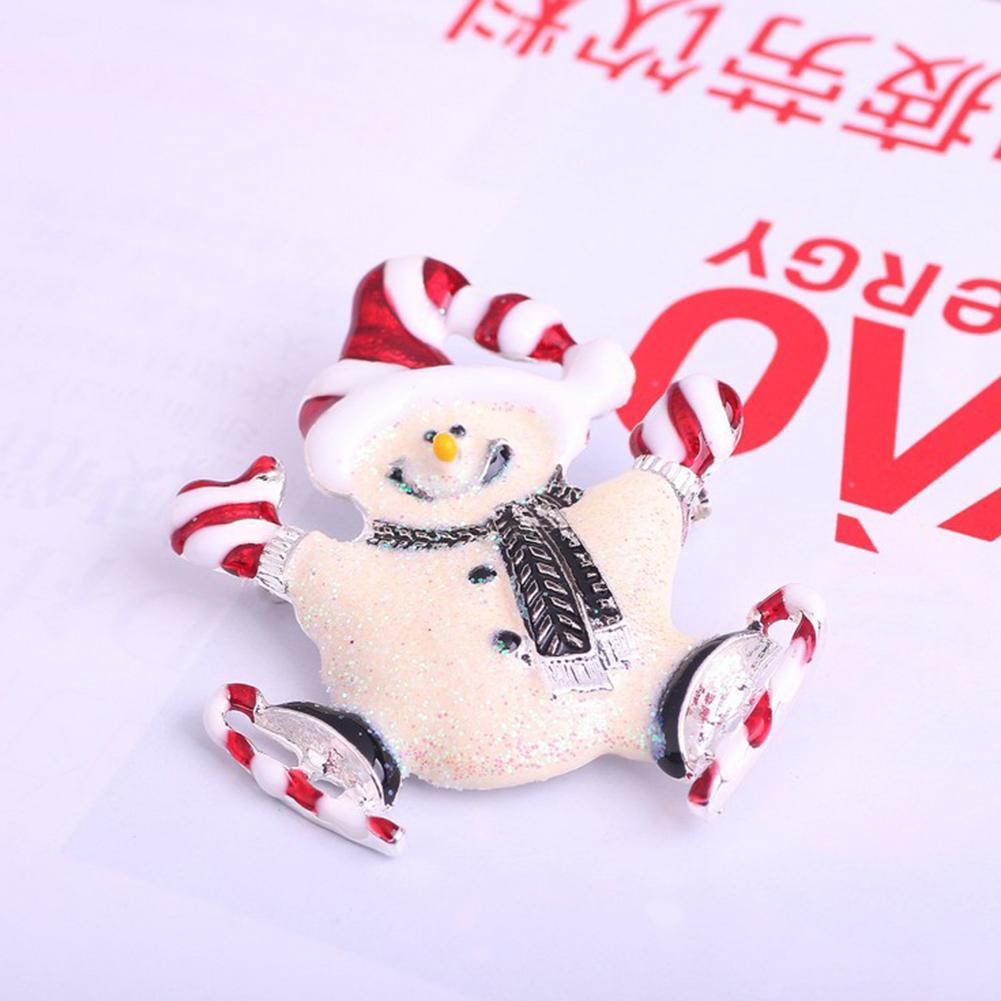Fashionable Christmas Style Alloy Pin Brooch Cute Snowman Shape Brooch as Clothes Bag Decorations