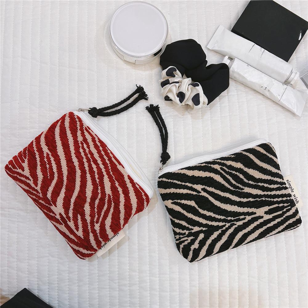 Fashion Korean Travel Coin Purse Lipstick Cosmetic Small Storage Bag Cute Women Makeup Handbags Wallet Organizer Pouch Card Bags