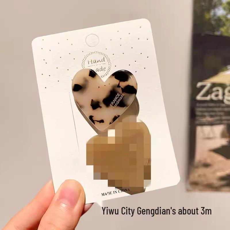 Retro Chic Heart Hair Clip: Cute, Simple, Versatile Side Clip