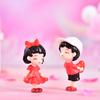 2Pcs Couple Sculptures Adorable Sweet Expression Sportswear Decorative Vivid Little Boy Girl Kiss Statues Wedding Decoration