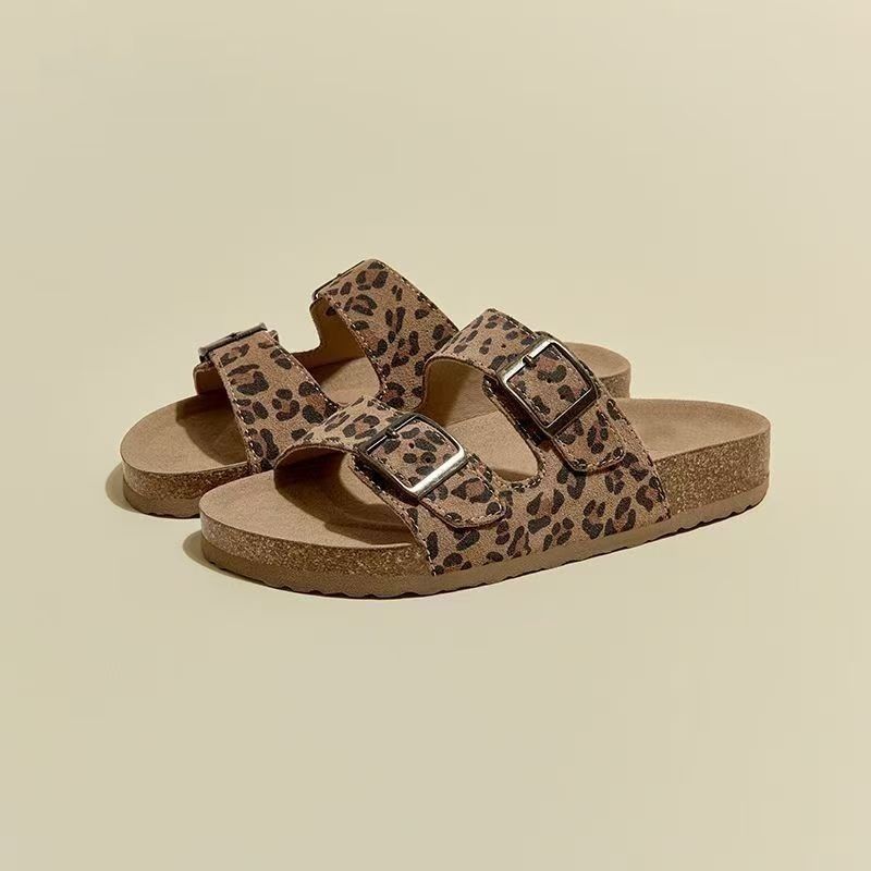 

Крутые тапочки с леопардовым принтом, женские, весна и лето, новинка, мягкая подошва, нишевый дизайн, пляжные шлепанцы на перемычке 40