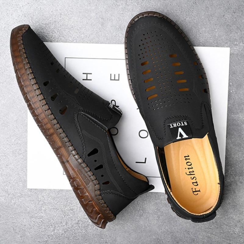 Men Casual Leather Shoes Summer Hollow Out Breathable Sandals Soft Soled Comfort Driving Shoes for Men Slip-On Loafers Mocasines