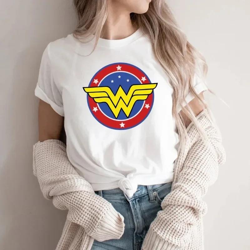 Camiseta Wonder camiseta feminista Girl Powercamiseta de superhroe para mamcamiseta con patrn Wonder Mom para