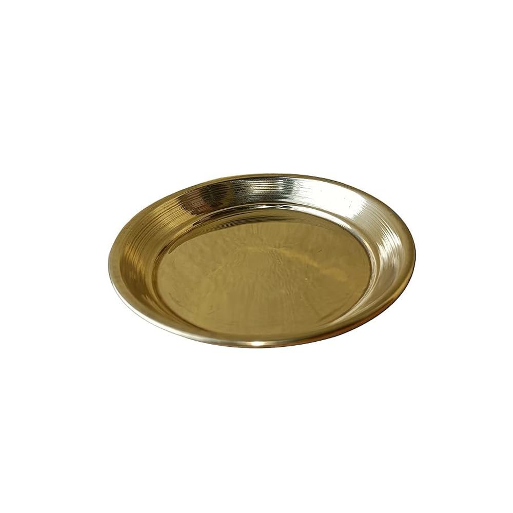 RSINC Small Size Brass Plate for Decoration/Bhog Thali with Beautiful On Base Small Thali & Gift Item (Size 2.8 Inch) Set of 4pcs Brass. Color