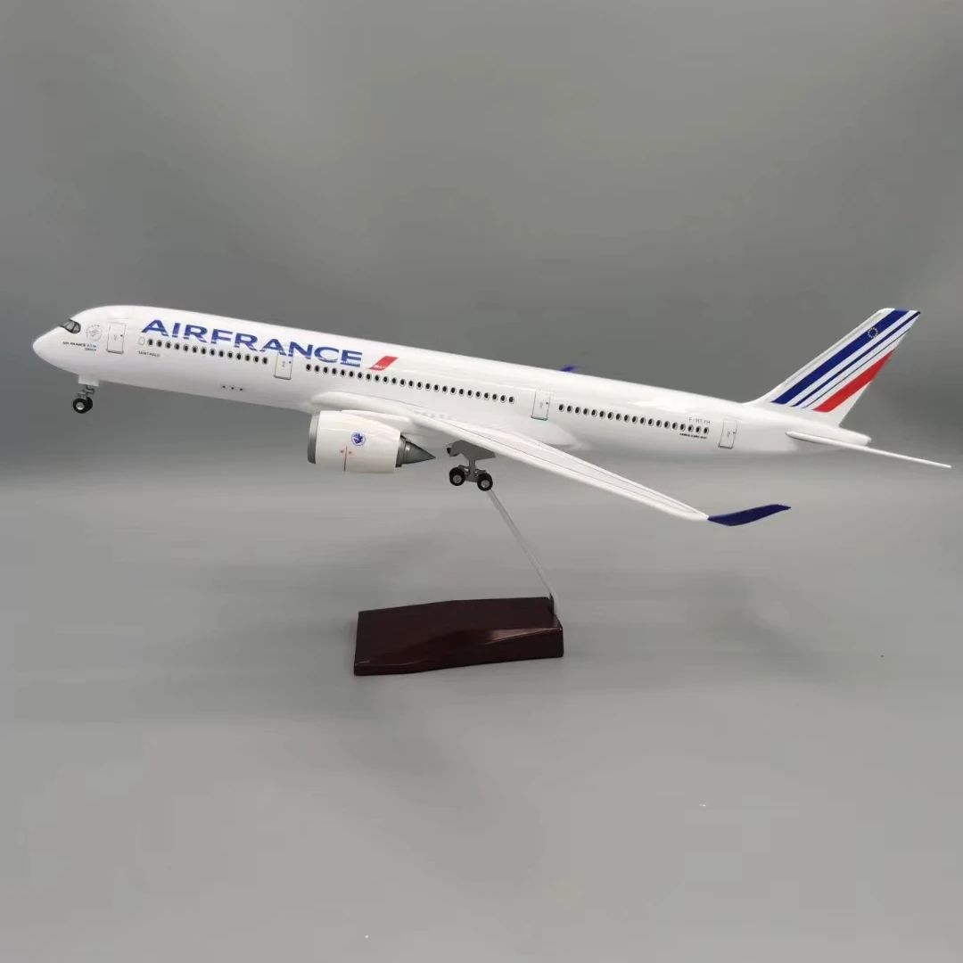 

Air France 47cm Model Aircraft A350 Airbus LED Light Diecasting Machine Collected Model Building Kits Souvenir Plane Display No light