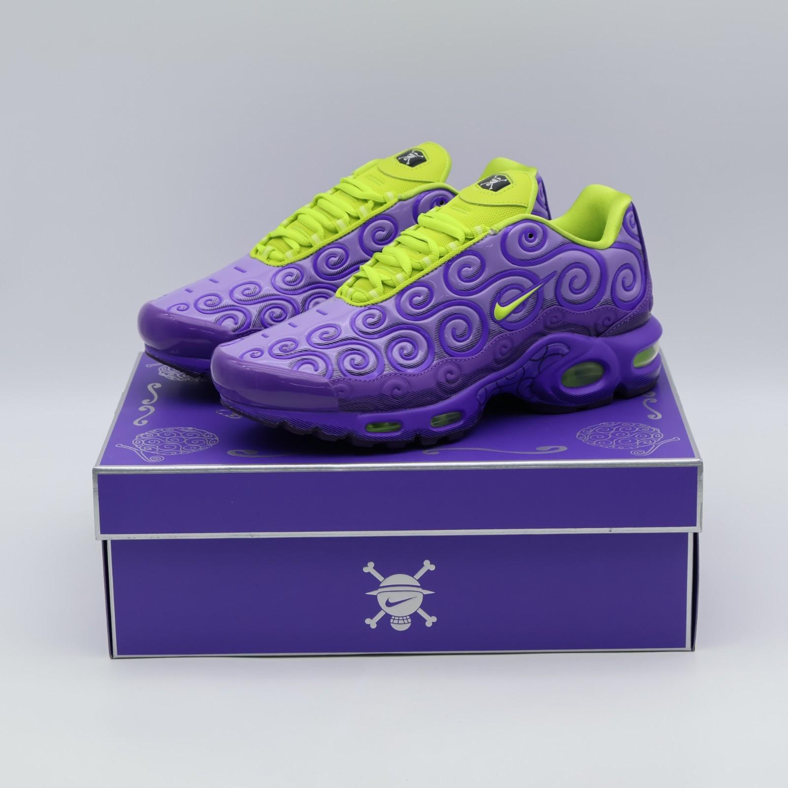 IR0968-500 One Piece A Nike Air