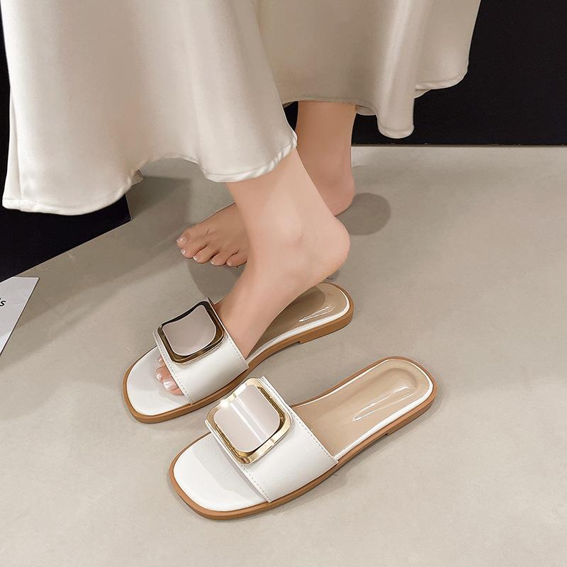Women's Summer Flat Square-Toe Slide Sandals, Fashionable Outdoor Casual Footwear, Available In Large Sizes.