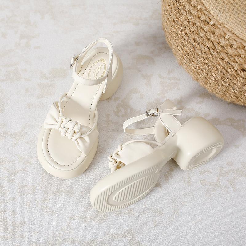 New thick-soled one-word sandals for women's summer wear comfortable high heels for women's thick heels