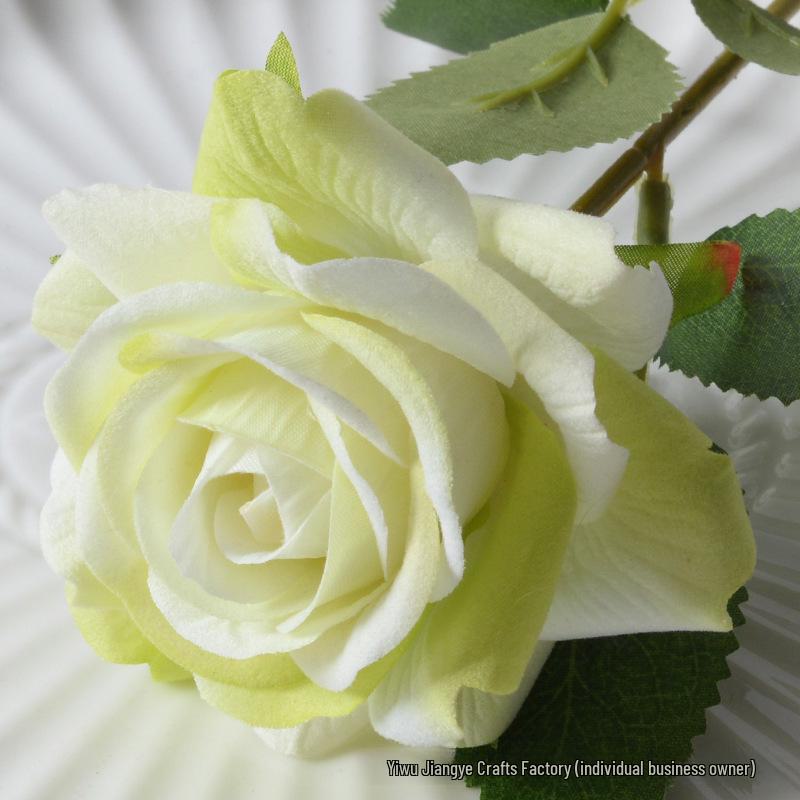 Large Flannel Rose Silk Bouquet for Wedding and Valentine's Day Home Decor