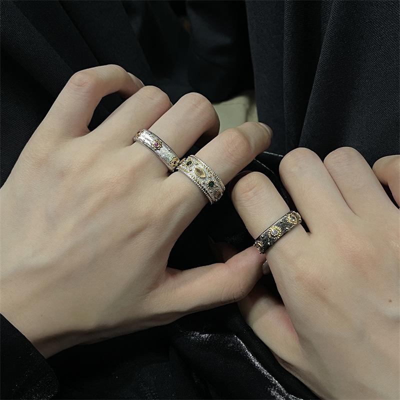 Nischen Design Spitze Gebürstete Webart Graviert Gold Schwarz Gold Galvanisiert Zweifarbig Gold Offener Ring Damen Mittelalter Persönlichkeitsring