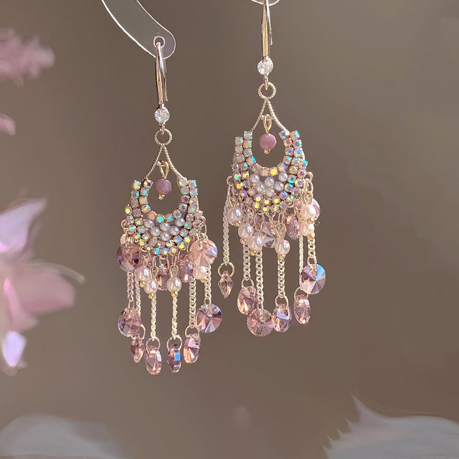 

Zircon pearl colored crystal fringed earrings fashionable retro temperament earrings niche versatile high-end earrings women