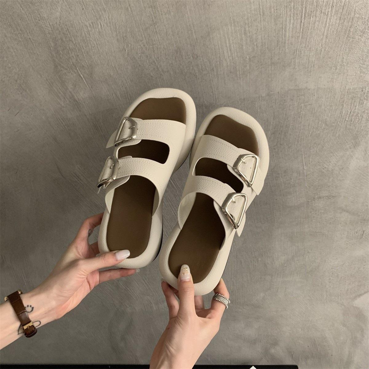 

Thick-soled slippers women s wear half-mops comfortable casual soft flat-bottomed sandals 40