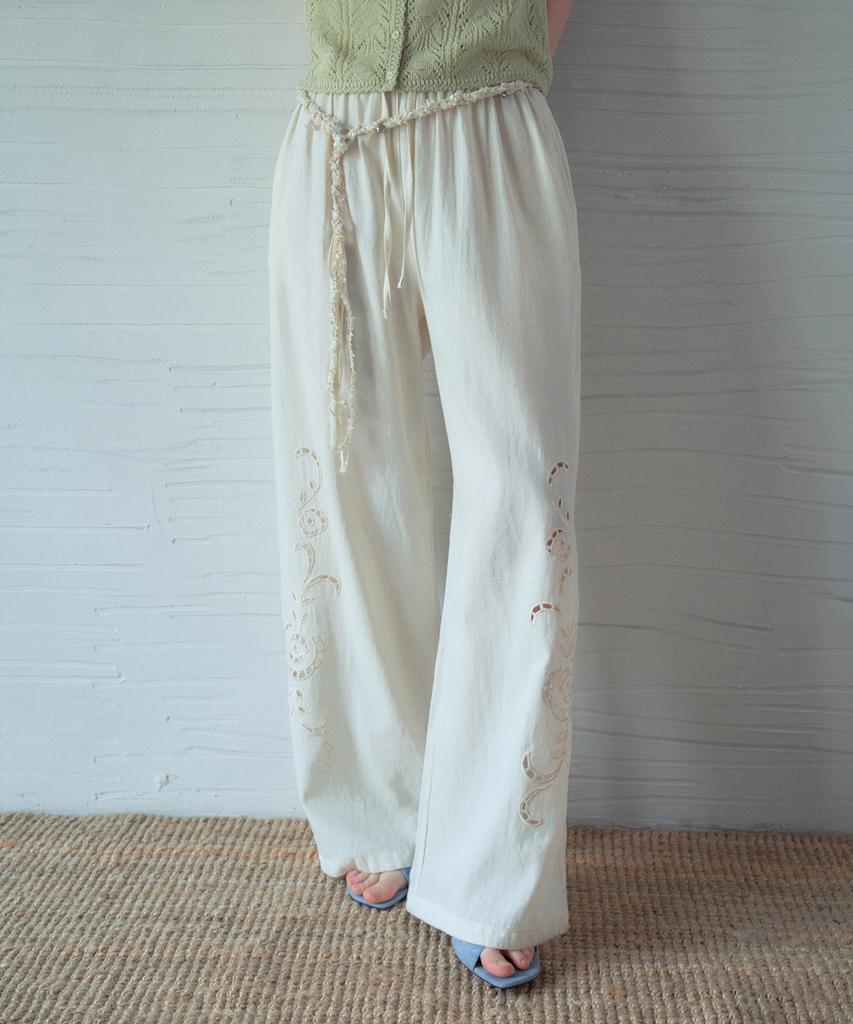 Aueonoseuteljia Rose Embroidered Wide Pants_Cream(Ob6Pt05)