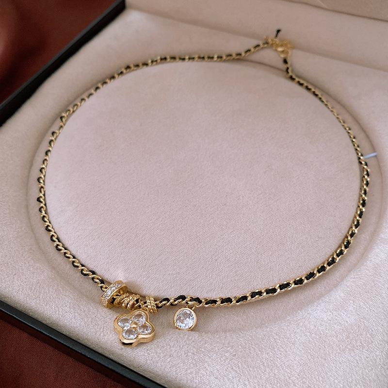 

Циркониевое колье с цветочным кулоном: Ретро, Роскошная Модная Бижутерия